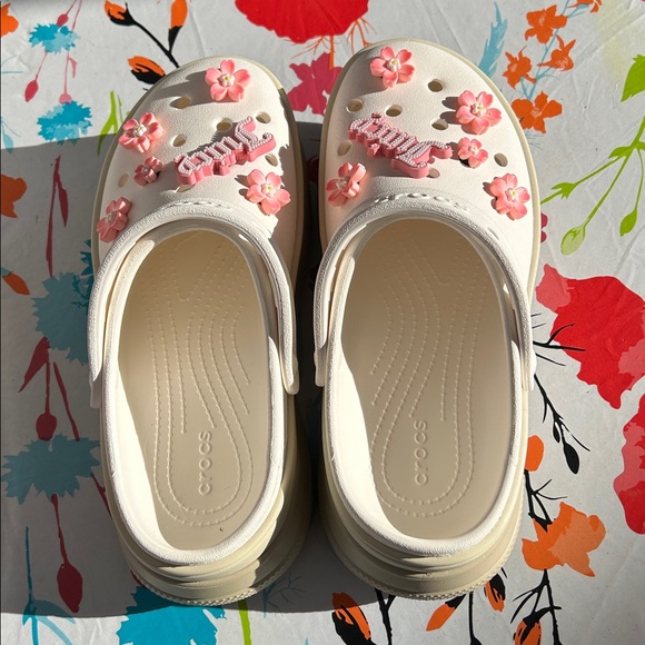 CROCS - Picture 3 of 4